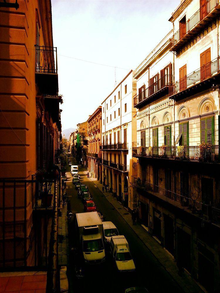 Hotel Regina Palermo Exteriör bild