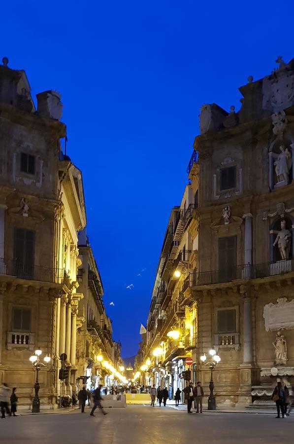 Hotel Regina Palermo Exteriör bild